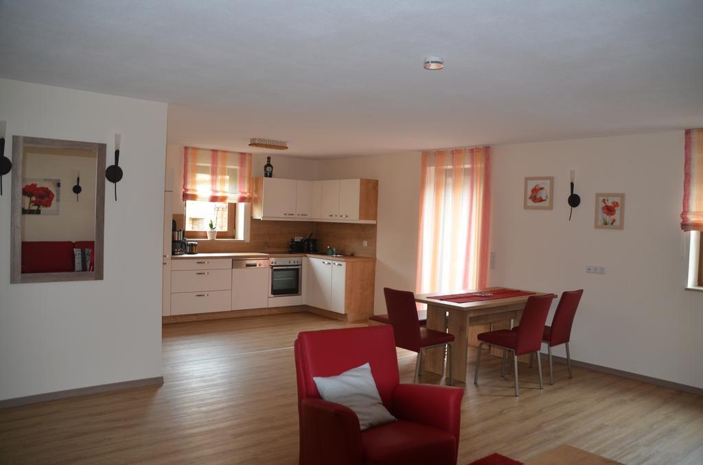 Landhotel Zum Adler Oberbechingen Bilik gambar