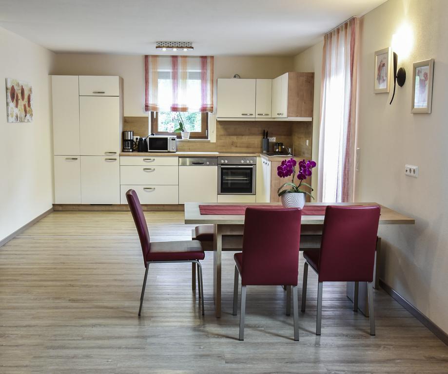 Landhotel Zum Adler Oberbechingen Luaran gambar