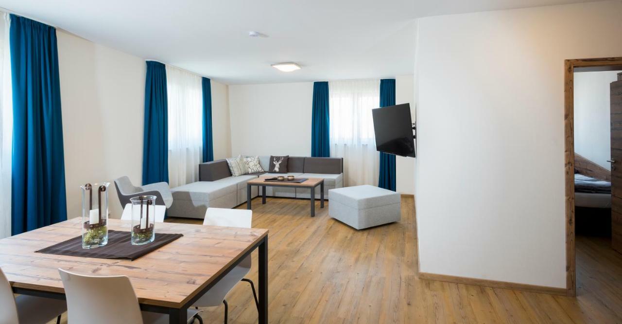 Landhotel Zum Adler Oberbechingen Luaran gambar