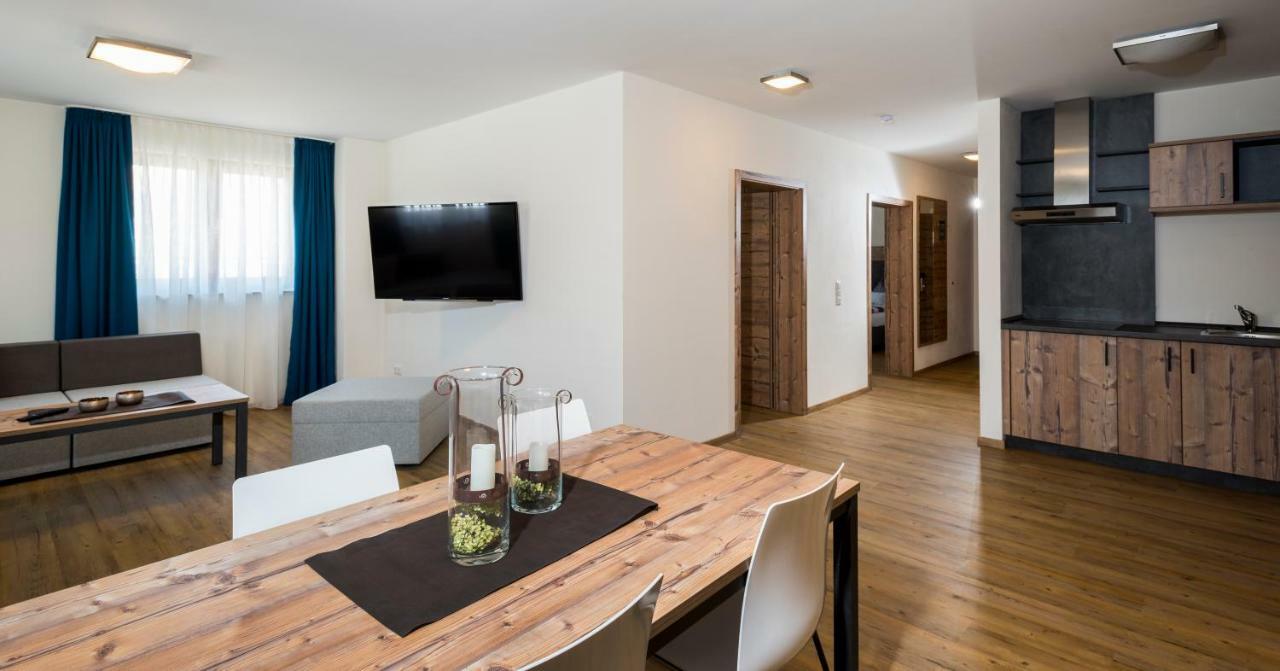 Landhotel Zum Adler Oberbechingen Luaran gambar